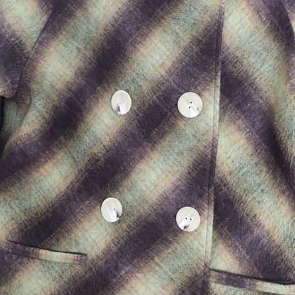 Jacket - Picture 3 of 4